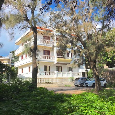 A&B Rhodes City Apartments Екстериор снимка
